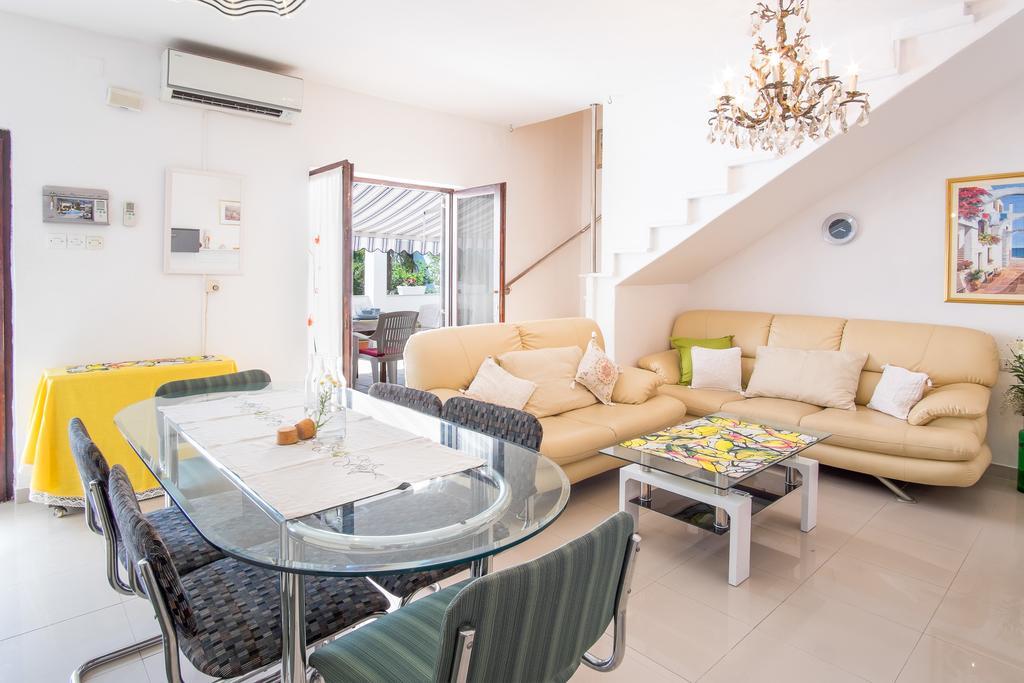 Apartment Katarina Malinska Phòng bức ảnh
