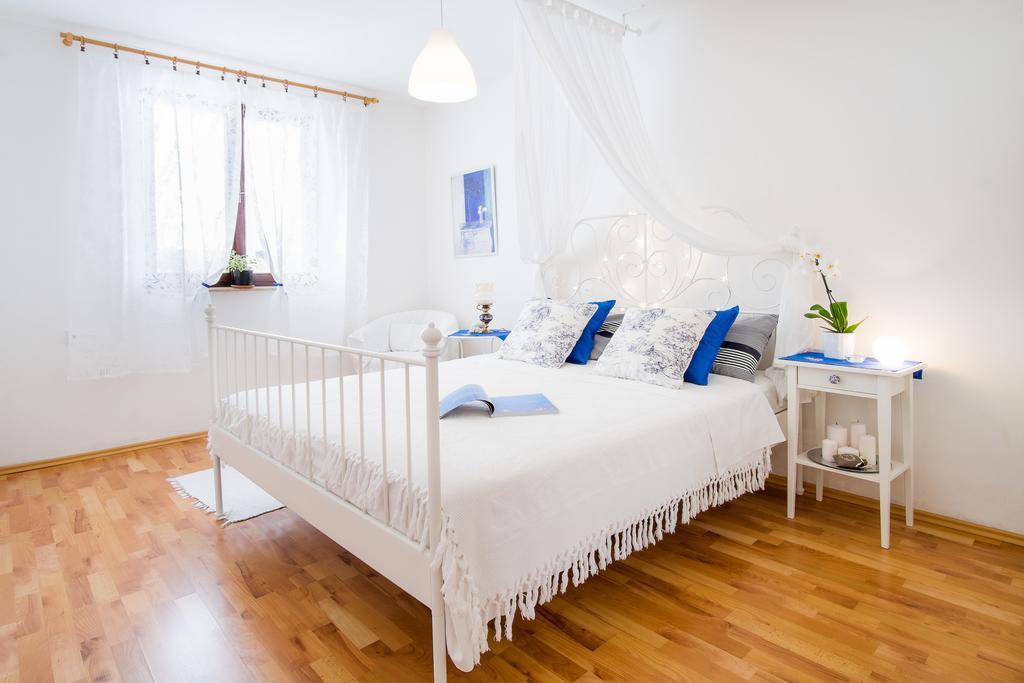 Apartment Katarina Malinska Phòng bức ảnh